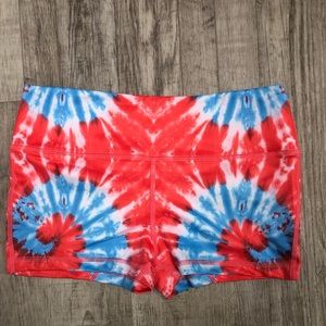 Crops and clean shorts